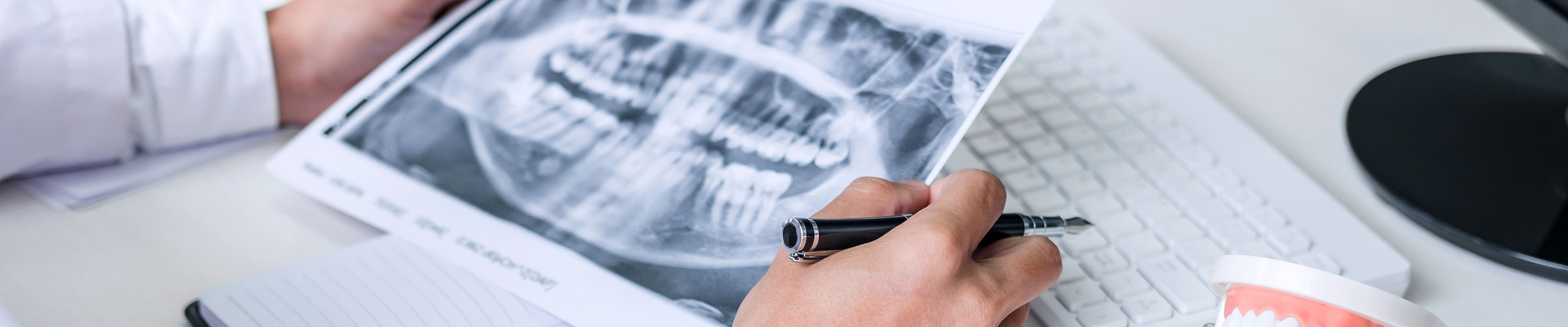 Banner de especialistasmaxilofacial  - versión escritorio